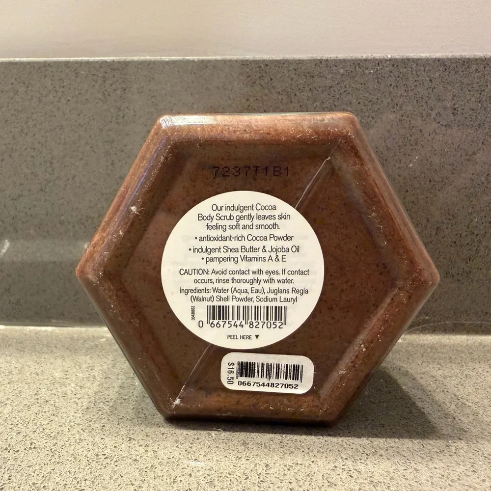 Bath and Body Works Pumpkin Cupcake Cocoa Body Scrub 7oz Limited Edition NWT